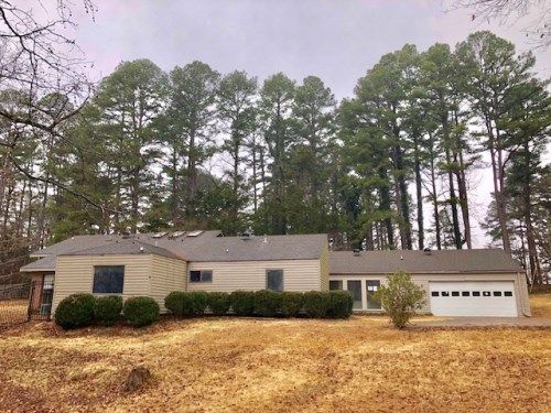 253 Lake Dr, Pontotoc, MS 38863