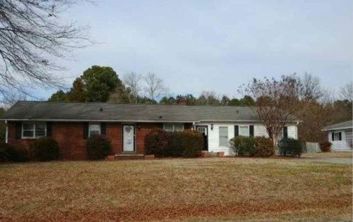 1865 Darwick Rd, Winston Salem, NC 27127