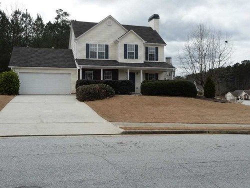 631 Stonecrest Dr, Loganville, GA 30052