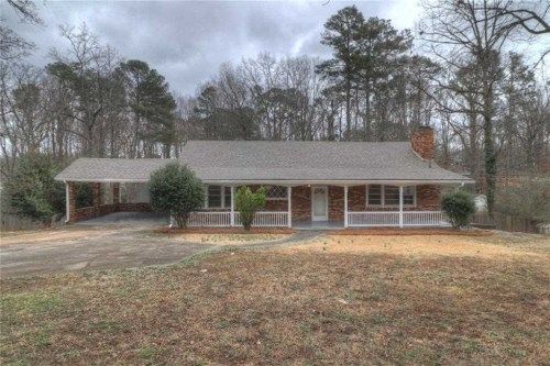 842 Rabun Dr NW, Lilburn, GA 30047