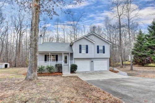 2623 Sam Calvin Dr, Dacula, GA 30019