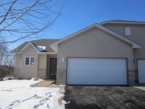 13751 Dorothy Dr, Rogers, MN 55374