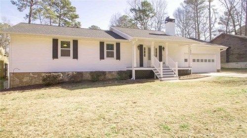 524 Knollwood Dr, Stockbridge, GA 30281