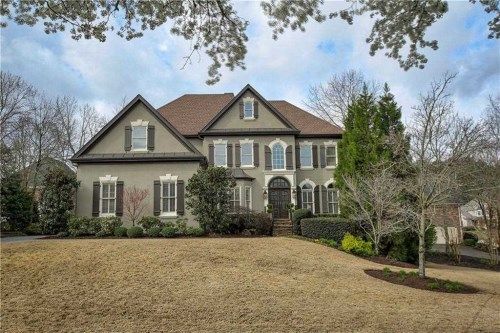 710 Falls Landing Ct, Alpharetta, GA 30022