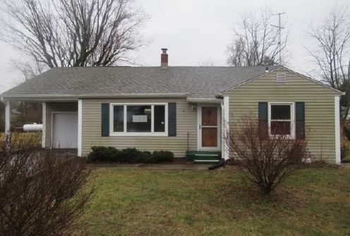 39 Ader Ave, Clayton, IN 46118