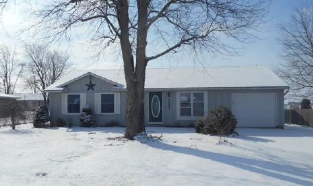 1051 E Greenville Pike, Winchester, IN 47394