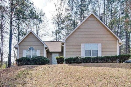 2895 Silver Maple Ct, Rex, GA 30273