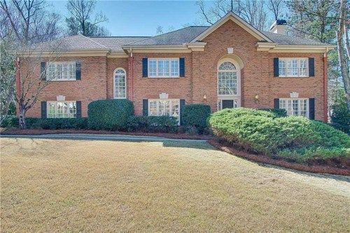 1153 Roxboro Pointe NE, Atlanta, GA 30324