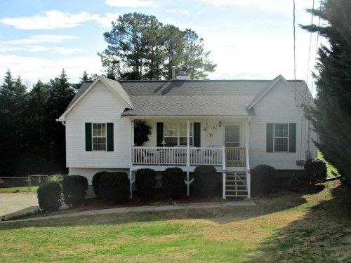 4 White Pines Dr, Dallas, GA 30157