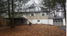 2511 Shagbark Ln Stroudsburg, PA 18360