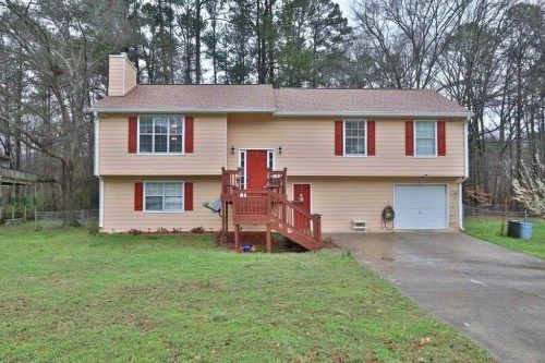 145 N River Dr, Woodstock, GA 30188