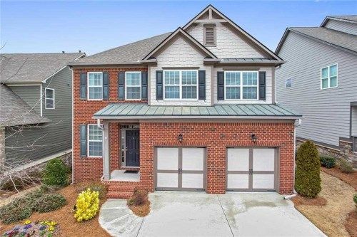 6754 Big Sky Dr, Flowery Branch, GA 30542