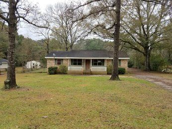 8689 Bay Leaf Dr, Eight Mile, AL 36613