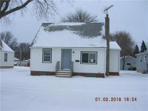 412 BURNSIDE ST SE, Sleepy Eye, MN 56085