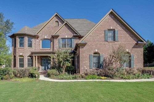 2462 Floral Valley Dr, Dacula, GA 30019