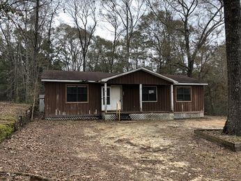 8170 Old Gulfcrest Rd, Chunchula, AL 36521