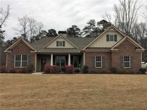 144 Caraway Rd, Locust Grove, GA 30248