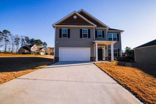 1020 Levista Dr, Locust Grove, GA 30248