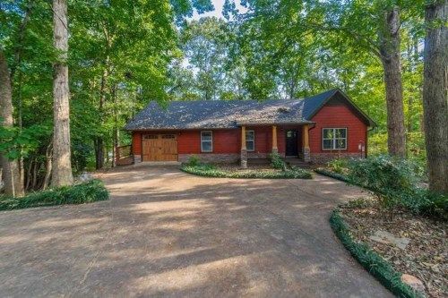 8485 Bullock Ln, Gainesville, GA 30506