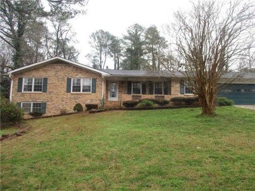 3282 Kingfisher Dr, Decatur, GA 30034