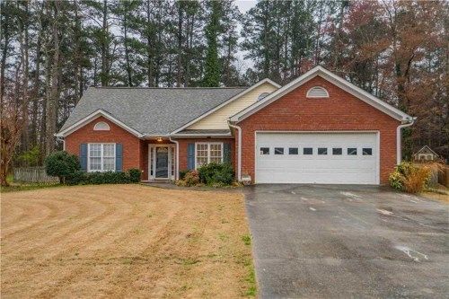 3177 Evonshire Ln, Dacula, GA 30019