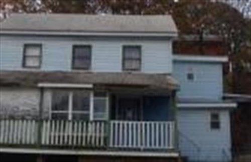 82 E SECOND ST, Lehighton, PA 18235