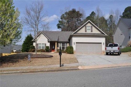 150 Spinner Dr, Jefferson, GA 30549