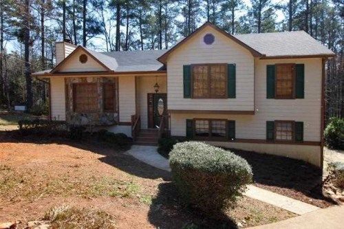 290 Applejack Dr, Douglasville, GA 30134