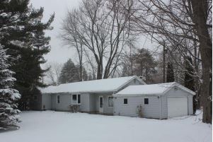 5255 E Vienna Rd, Clio, MI 48420