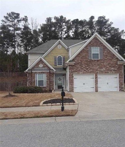 165 Summit Point Dr, Fayetteville, GA 30214