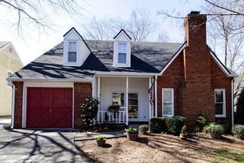 213 Roswell Green Ln, Roswell, GA 30075