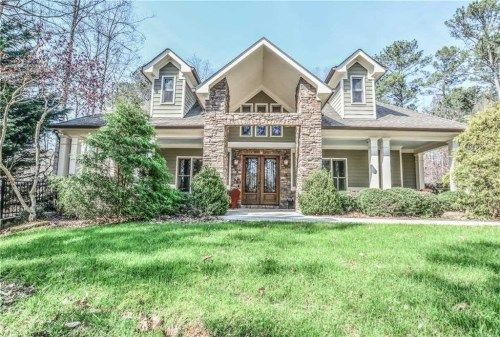 334 Buck Trl, Hoschton, GA 30548