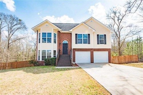 313 Hawk Ct, Macon, GA 31216