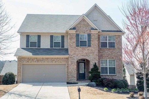 3532 Fallen Oak Dr, Buford, GA 30519