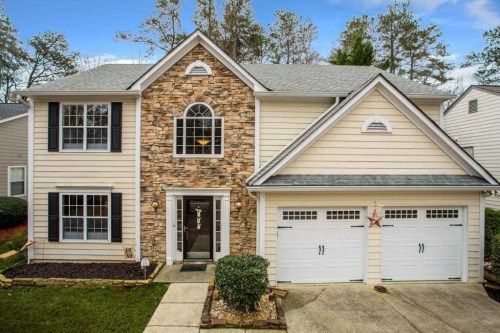 1125 Hidden Pond Ln, Roswell, GA 30075