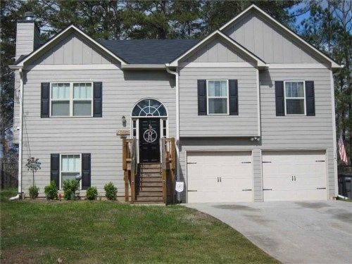 126 Silverthorne Trl, Douglasville, GA 30134