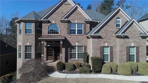 3856 Thompson Lake Dr, Buford, GA 30519