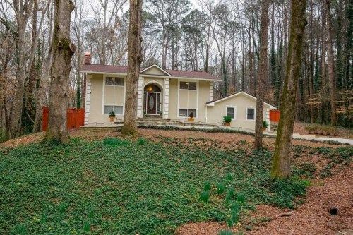 2845 Greenbrook Trl NE, Atlanta, GA 30345