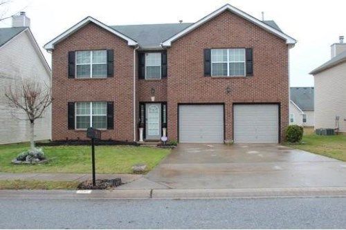 1895 Sandy Trail Dr, Hampton, GA 30228