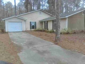 4048 Bonfield Dr, Montgomery, AL 36116