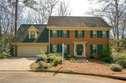 2421 Pine Cove Dr, Tucker, GA 30084