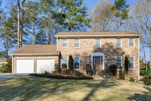 861 Mitsy Ridge Dr, Marietta, GA 30068