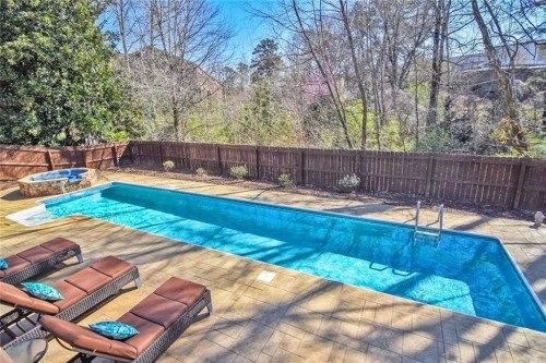 1213 Newbridge Trace NE, Atlanta, GA 30319