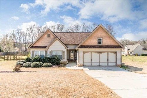 346 Fairfield Dr, Jefferson, GA 30549