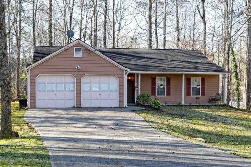 243 Brolley Woods Dr, Woodstock, GA 30189