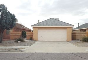 2302 La Paloma Dr, Las Cruces, NM 88011