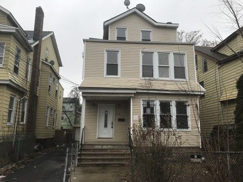 174 Mapes Ave, Newark, NJ 07112