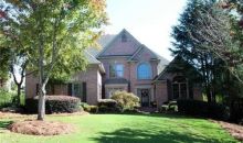 6945 Blackthorn Ln Suwanee, GA 30024