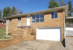 10 Hilda Ext, Gallipolis, OH 45631