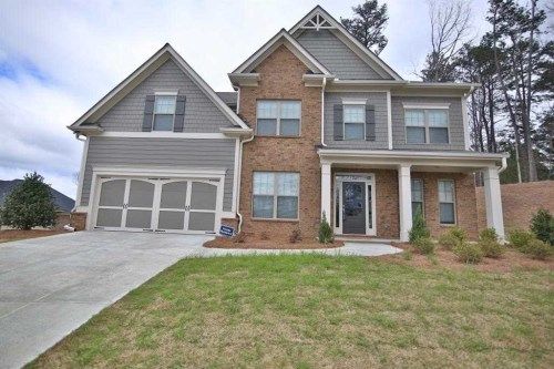 524 Tyne Dr, Lawrenceville, GA 30044